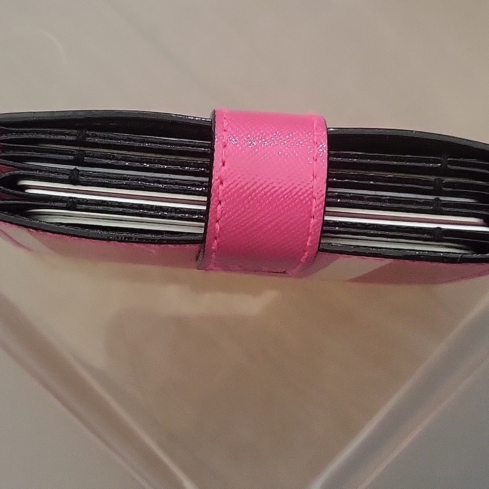 Victoria's Secret Pink and Red Card Holder - Picture 3 of 3